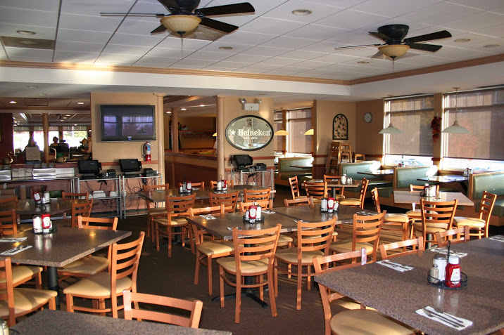 Chris Family Restaurant | 5635 Tilghman St, Allentown, PA 18104 | Phone: (610) 395-9252