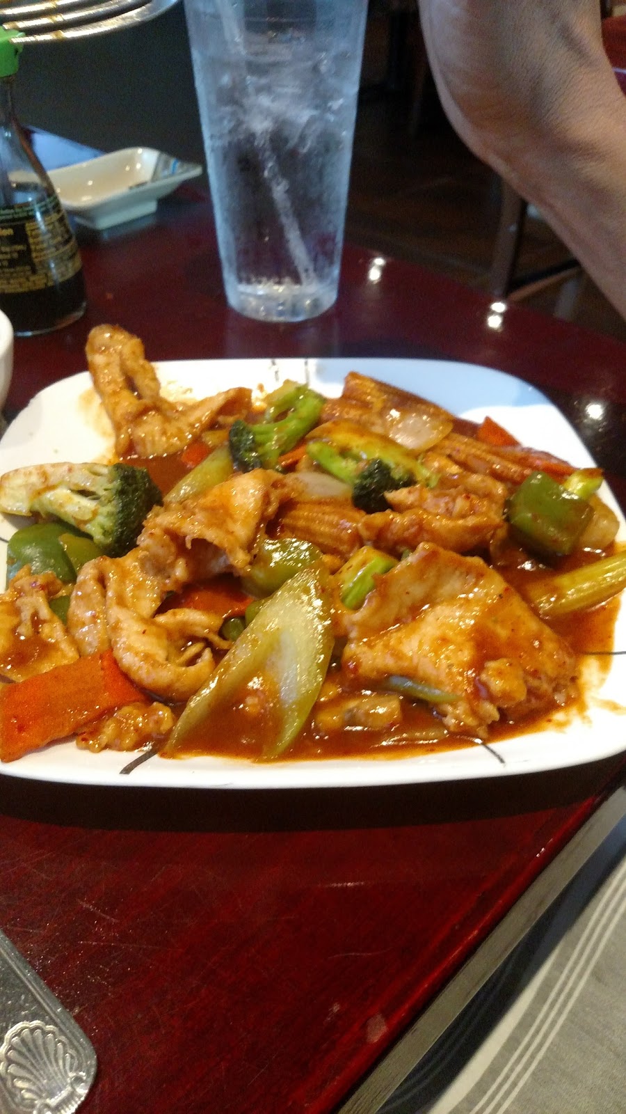 Wok N Roll | 351 N County Line Rd, Jackson Township, NJ 08527 | Phone: (732) 994-5888