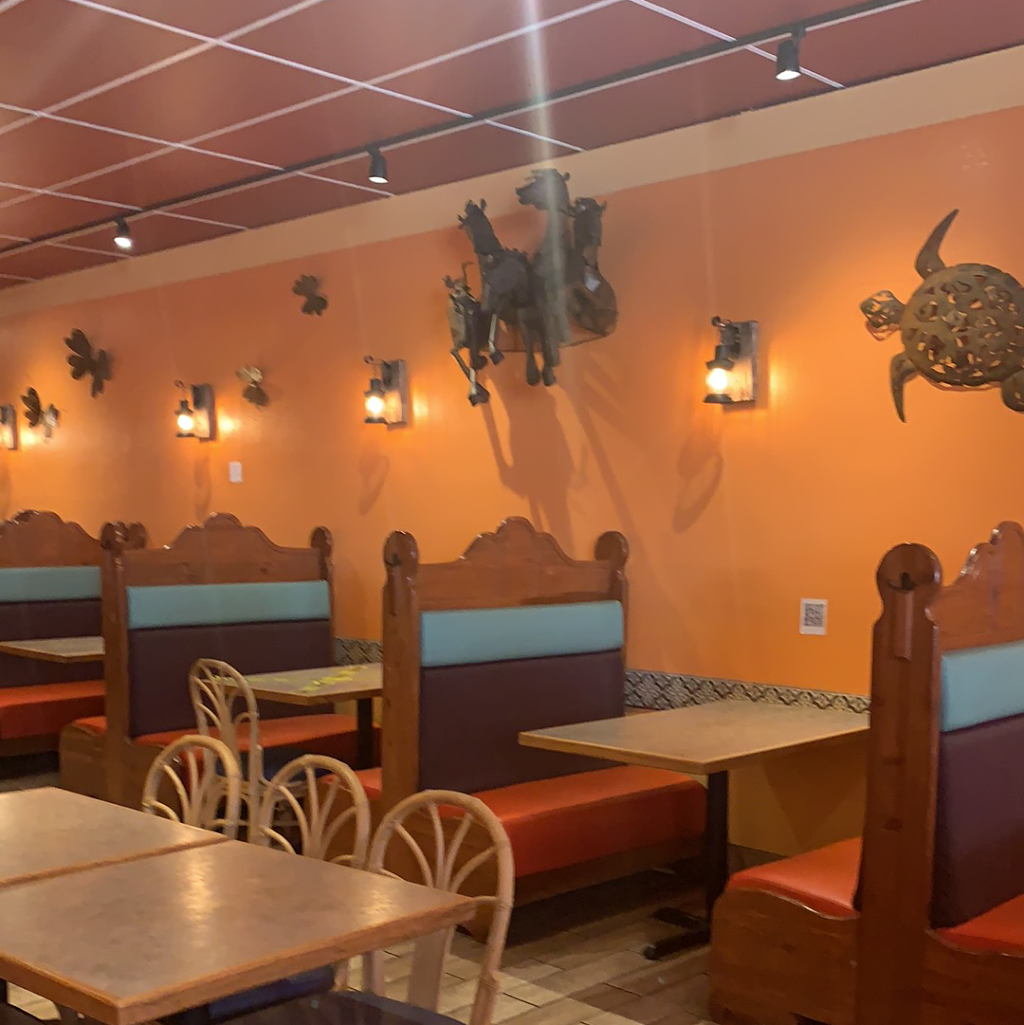 Ixtapa Grille Family Mexican Restaurant | 2547 Whitney Ave, Hamden, CT 06518 | Phone: (203) 230-2586