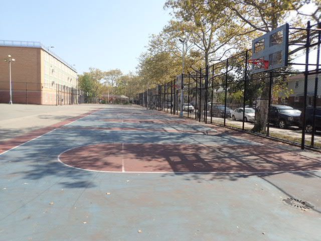Clintonville Playground | Clintonville St. &, 17th Rd, Whitestone, NY 11357 | Phone: (212) 639-9675