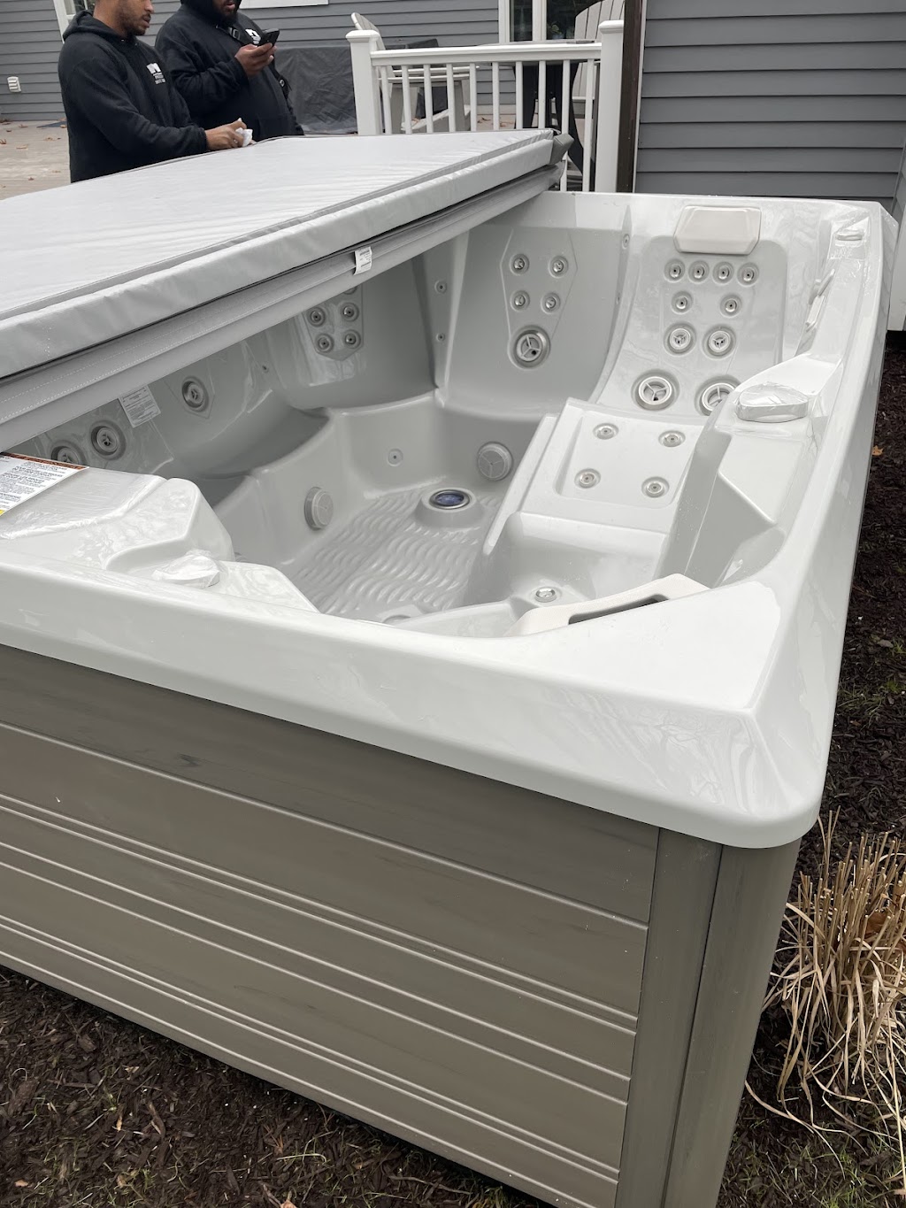 Prisco Hot Tubs | 1059 North Street A, Greenwich, CT 06831 | Phone: (914) 237-0710