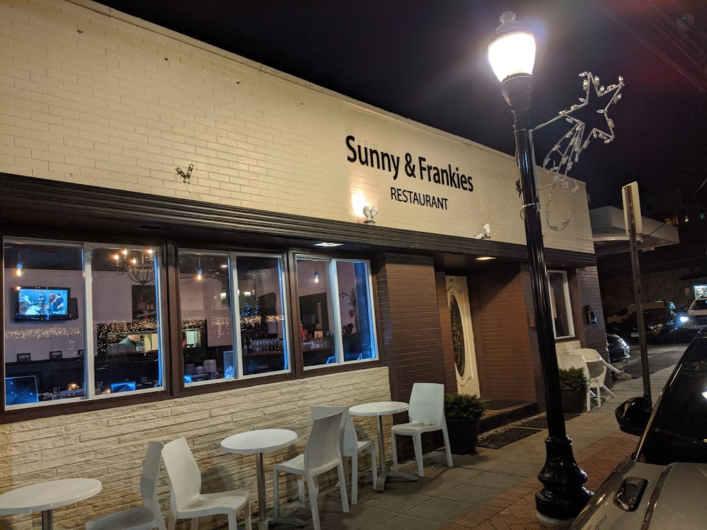 Sunny and Frankies | 940 Hope St, Stamford, CT 06907 | Phone: (203) 252-2169