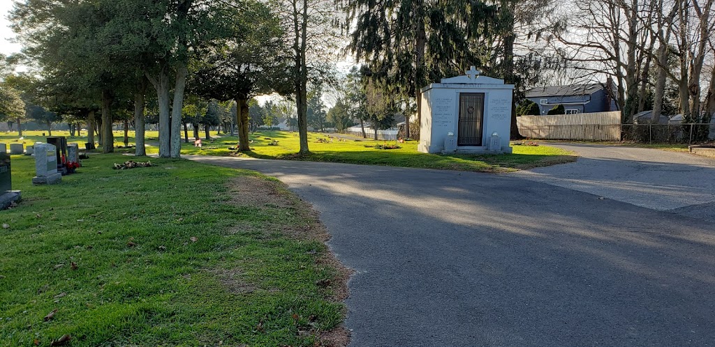 Woodbine Cemetery & Mausoleum | 14 Maple Ave, Oceanport, NJ 07757 | Phone: (732) 542-7632