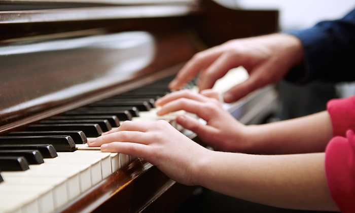 Colleen Decelles piano/keyboard teacher | 65 Columbus Ave, Closter, NJ 07624 | Phone: (201) 768-1321