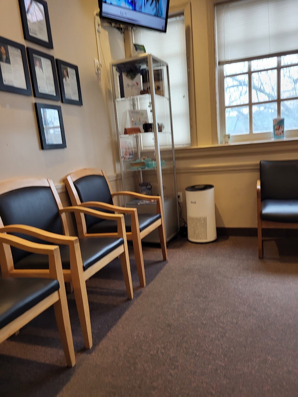 Solinsky EyeCare LLC | 1013 Farmington Ave, West Hartford, CT 06107 | Phone: (860) 233-2020