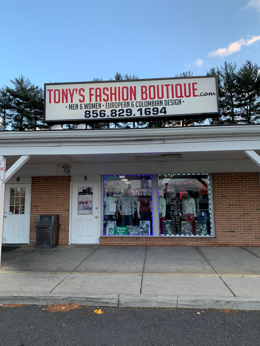 TONYS FASHION BOUTIQUE | 1204 Route 130 North, 1204 US-130 #7, Cinnaminson, NJ 08077 | Phone: (609) 868-3204