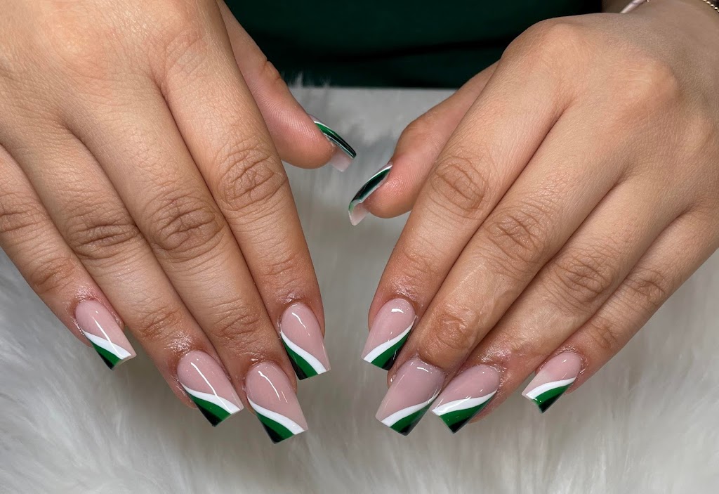 Diva Nail Salon & Spa | 703 Main St, Agawam, MA 01001 | Phone: (413) 363-1461