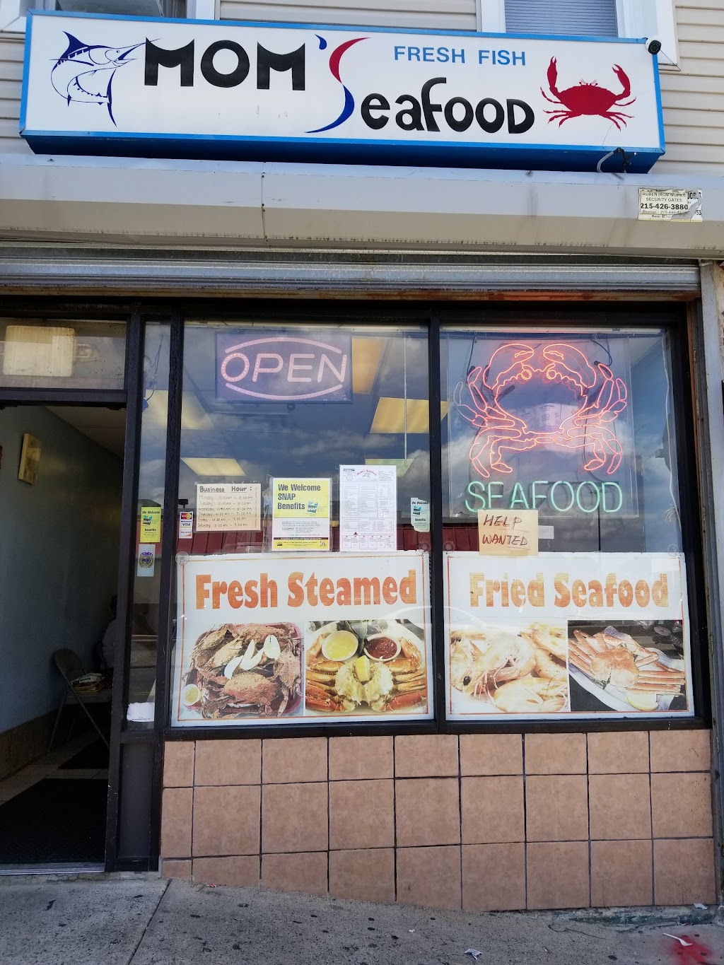 Moms Seafood | 2312 N 29th St, Philadelphia, PA 19132 | Phone: (215) 430-0103