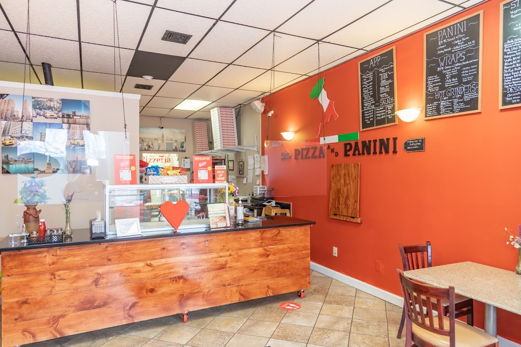 Bert’s Pizzeria and Mexican Cuisine | 264 Park Rd, West Hartford, CT 06119 | Phone: (860) 236-8438