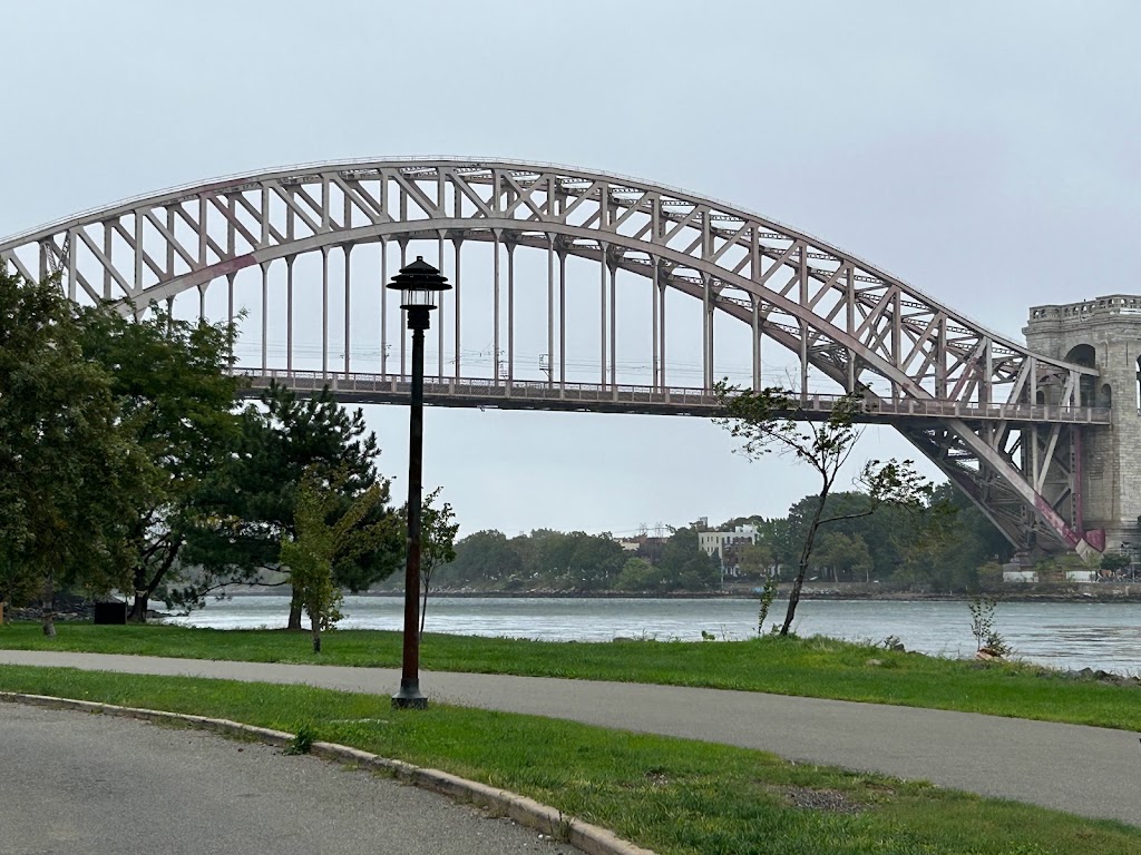 Wards Island Park | East River and, Hell Gate Cir, New York, NY 10035 | Phone: (212) 639-9675
