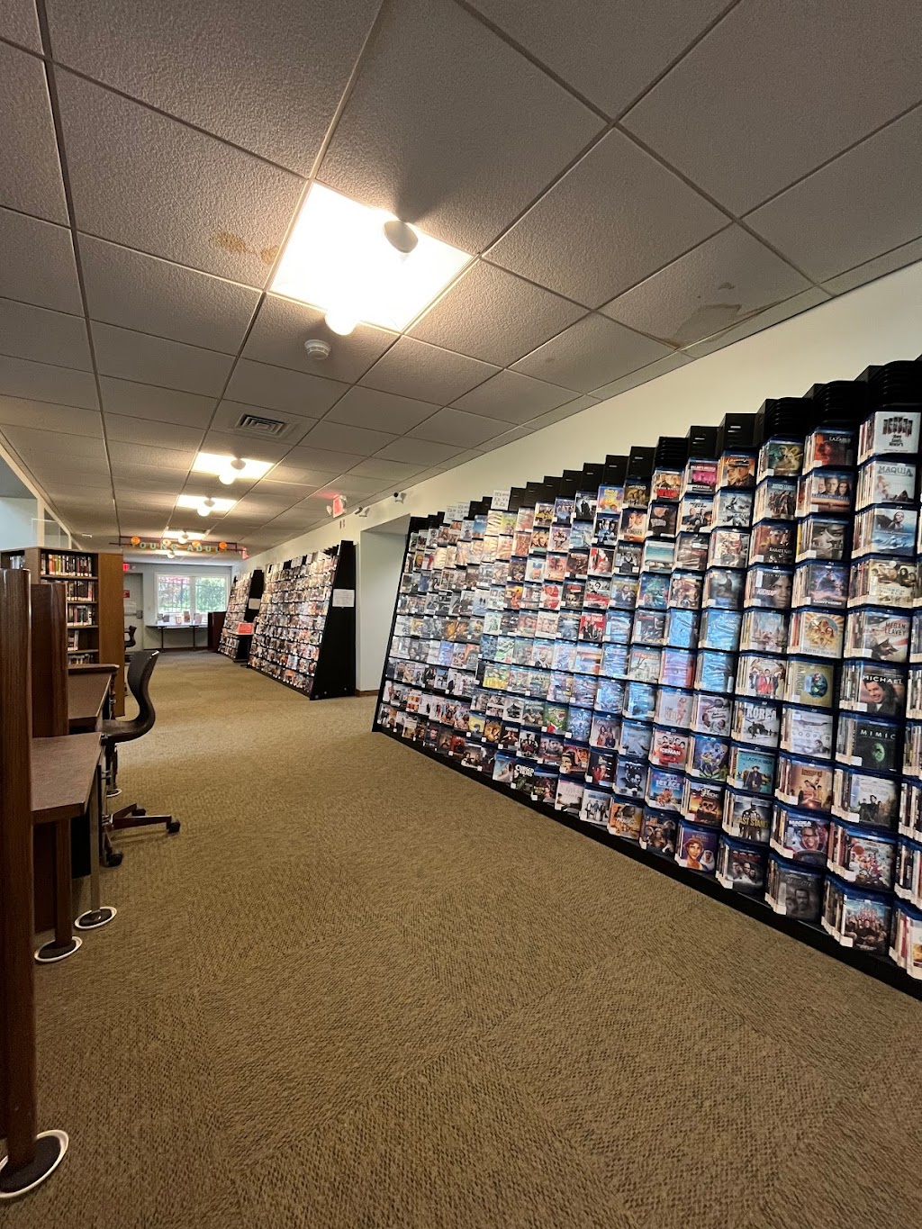 Derby Neck Library | 307 Hawthorne Ave, Derby, CT 06418 | Phone: (203) 734-1492