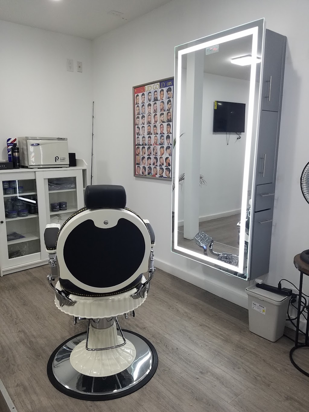 willys barbershop | 351 St Nicholas Ave, Queens, NY 11385 | Phone: (347) 599-0650