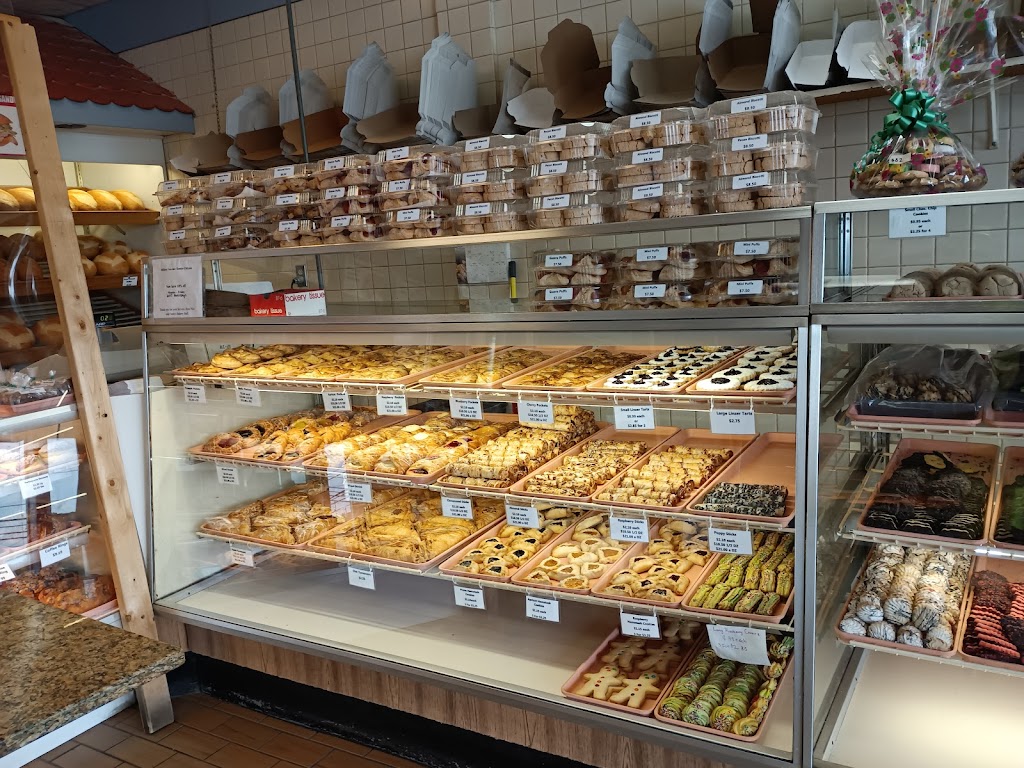 Nice N Fresh Bakery | 525 Broadbridge Rd, Bridgeport, CT 06610 | Phone: (203) 371-0757