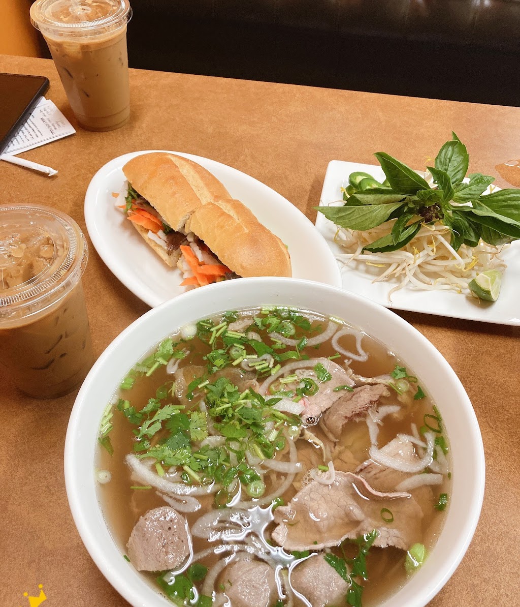 Pho Van | 1001 Day Hill Rd ste 2 e, Windsor, CT 06095 | Phone: (860) 298-9100