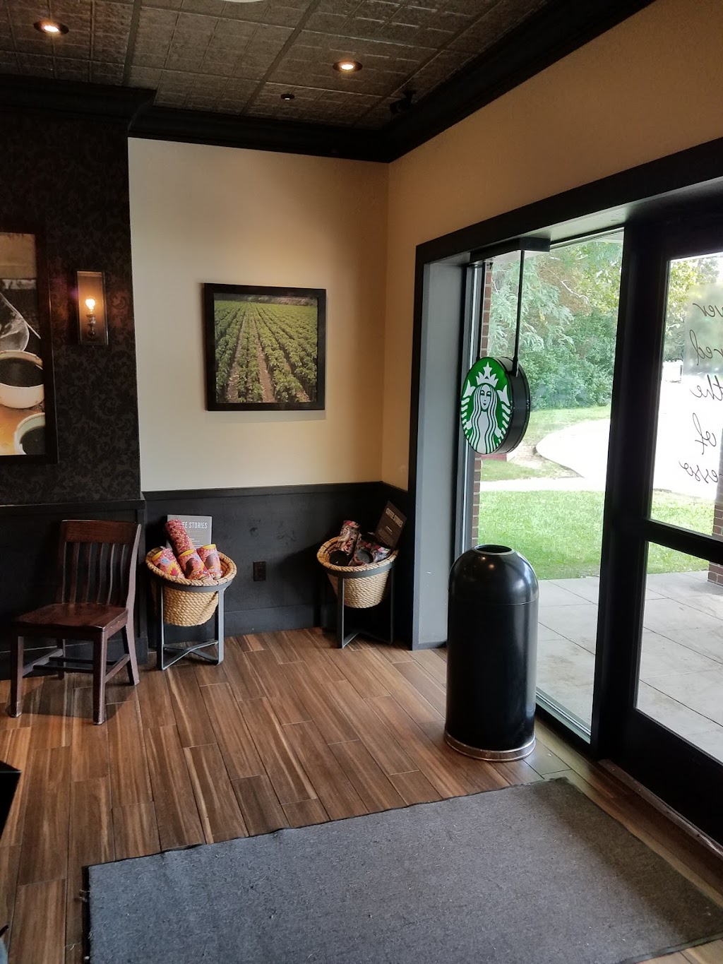 Starbucks | 683 Buckner Loop, West Point, NY 10996 | Phone: (845) 839-0579