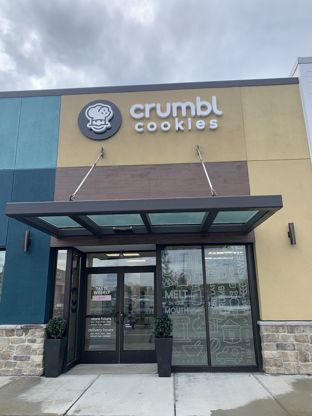 Crumbl Cookies - Morris Plains | 1711 NJ-10, Morris Plains, NJ 07950 | Phone: (862) 701-3544