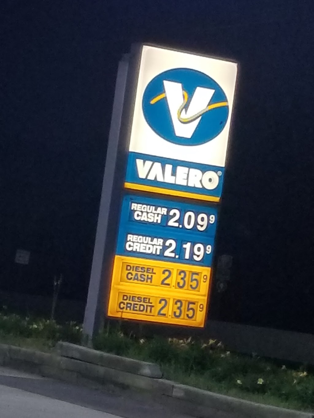 Valero | 3817 Deans Ln, Monmouth Junction, NJ 08852 | Phone: (732) 297-9540