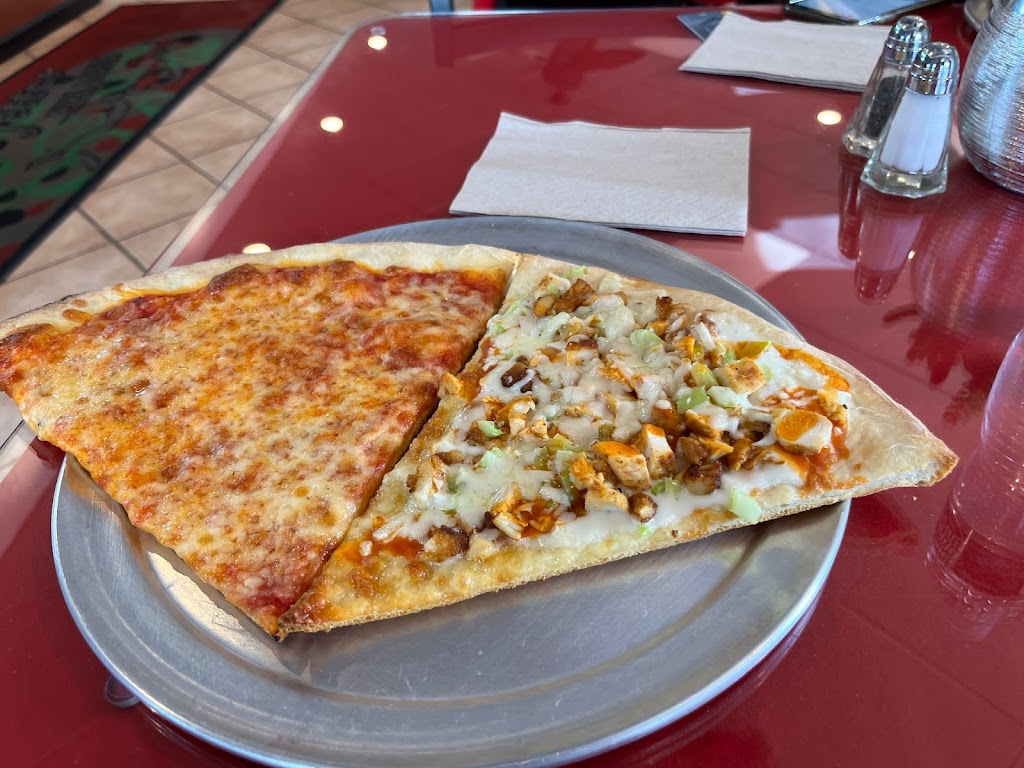 Perfettos Pizza 2 Burlington | 1300 US-130, Burlington, NJ 08016 | Phone: (609) 733-3172