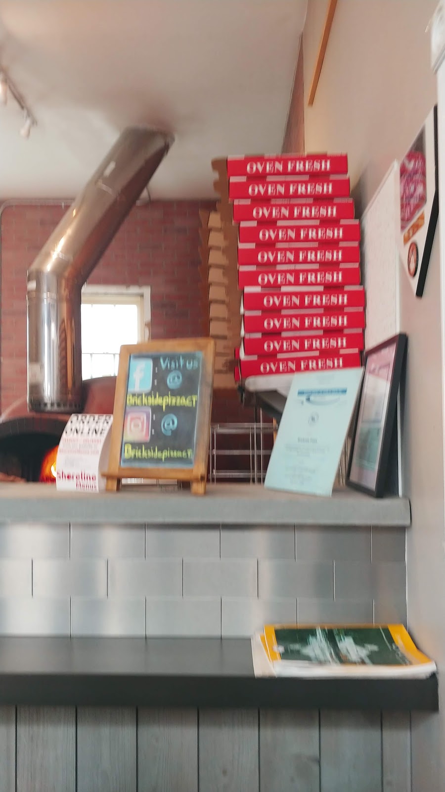 Brickside Pizza | 104 Main St Unit C, Ivoryton, CT 06442 | Phone: (860) 767-2555