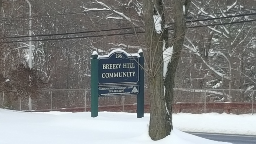 Breezy Hills | 296 NY-295, Chatham, NY 12037 | Phone: (518) 392-7345