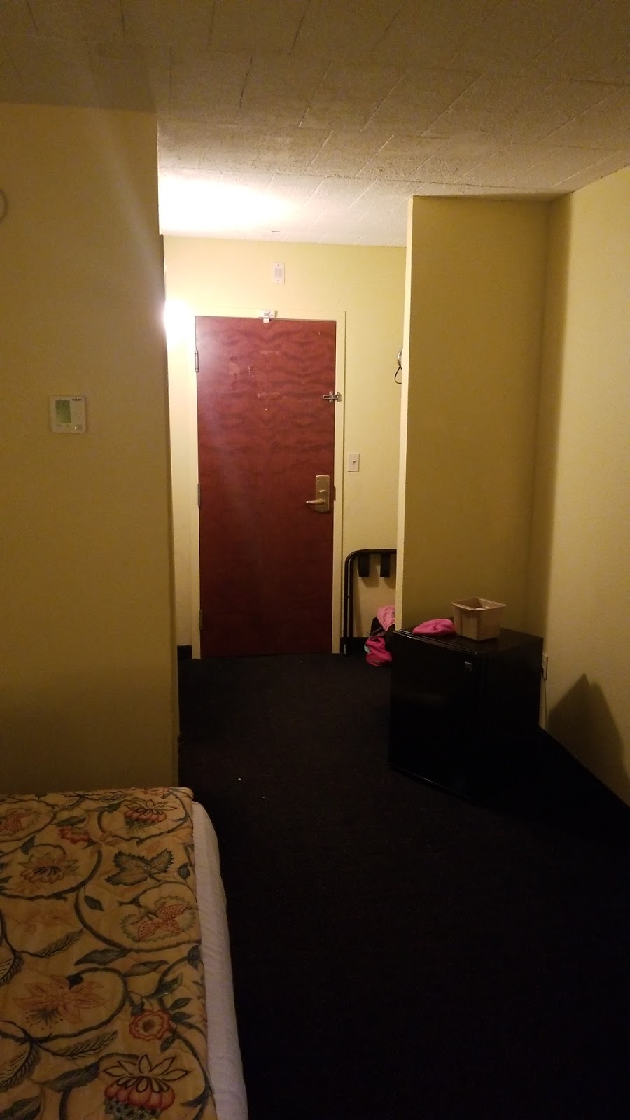 Good Nights Inn & Suites | 383 S Center St, Windsor Locks, CT 06096 | Phone: (860) 758-7930