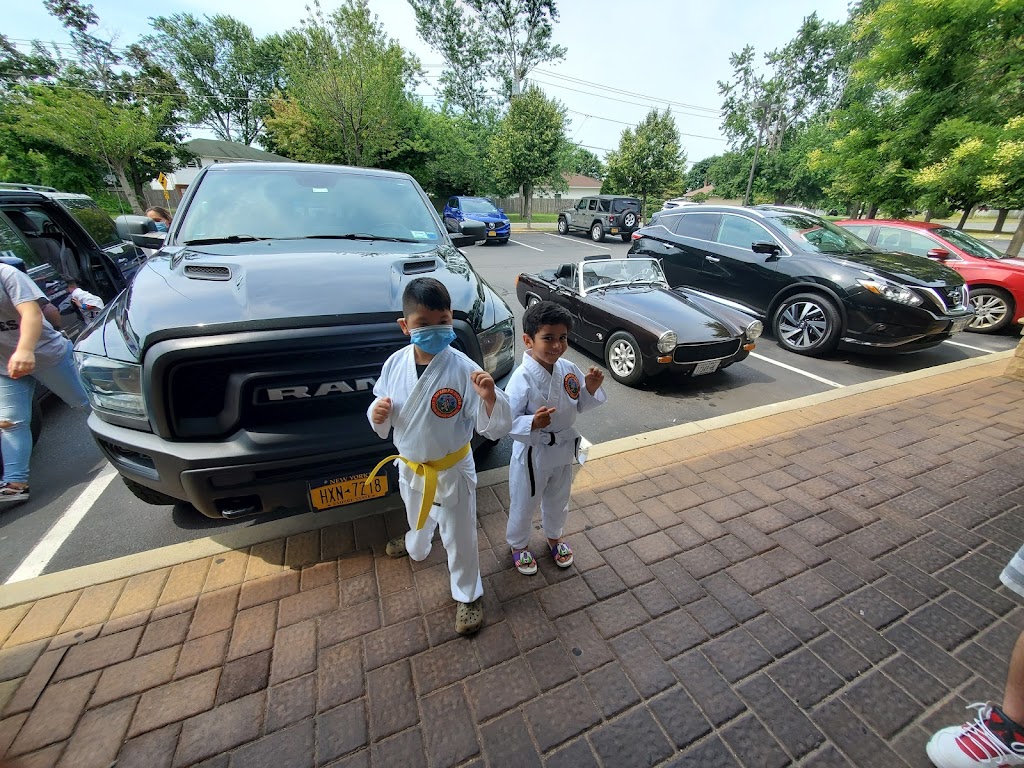 Bushido Karate Dojo | 876 Connetquot Ave #01, Islip Terrace, NY 11752 | Phone: (631) 277-3656