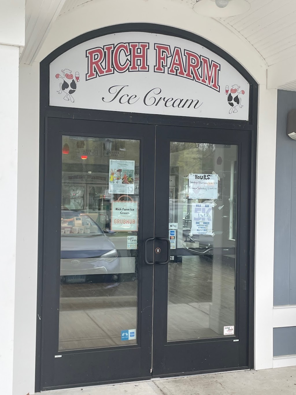Rich Farm Ice Cream Brookfield | 7 Station Rd D1, Brookfield, CT 06804 | Phone: (475) 289-2316