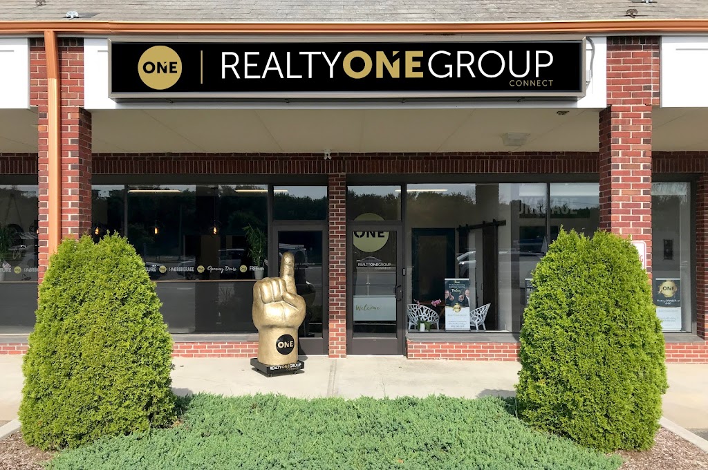 Realty ONE Group Connect | 401 Monroe Turnpike e8, Monroe, CT 06468 | Phone: (203) 590-1111