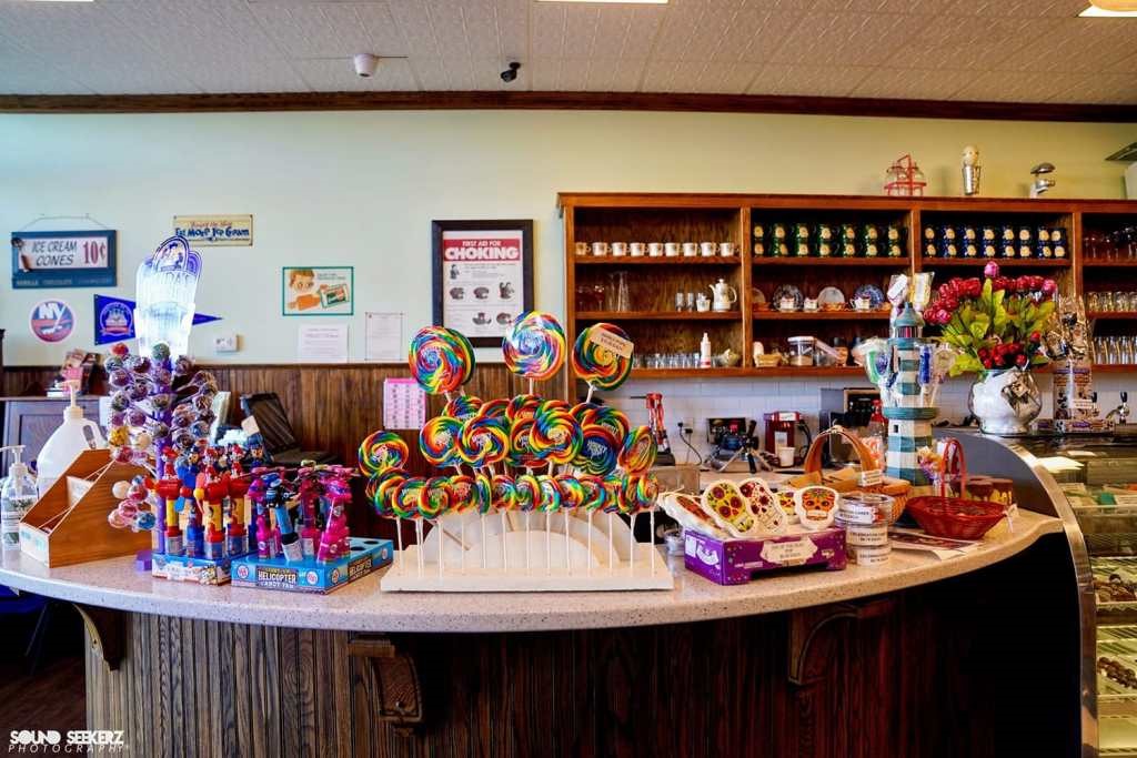 Hopes Land of Candy | 3942 Long Beach Rd, Island Park, NY 11558 | Phone: (516) 544-2244