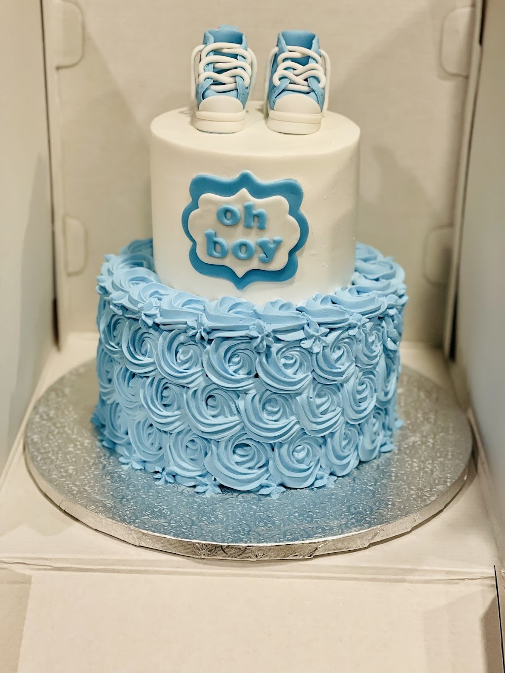 AD’s custom cakes (by appointment only) | 51 Fairway Blvd, Monroe Township, NJ 08831 | Phone: (201) 588-0213