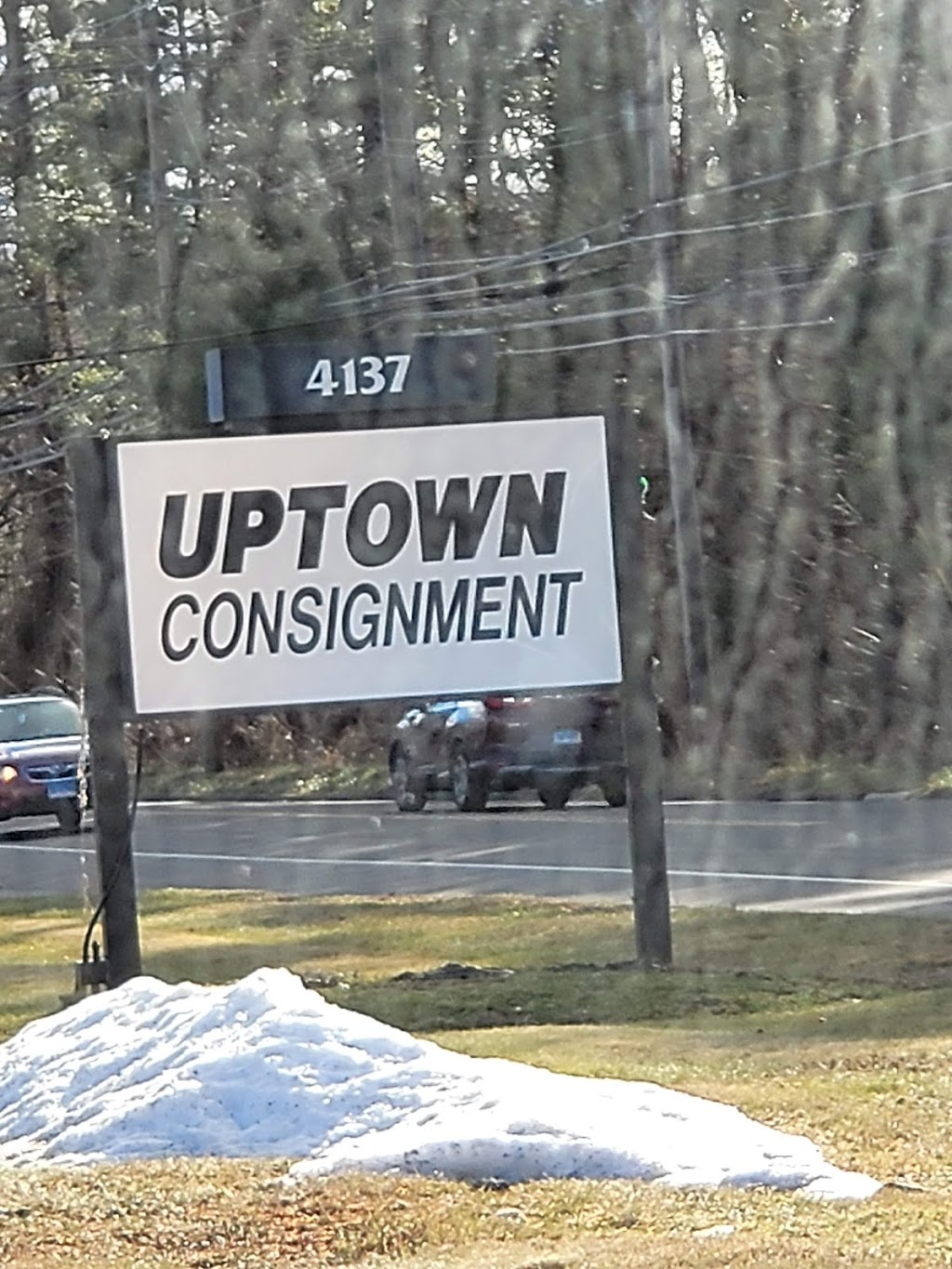 Uptown Consignment | 4137 Whitney Ave, Hamden, CT 06518 | Phone: (203) 780-8445