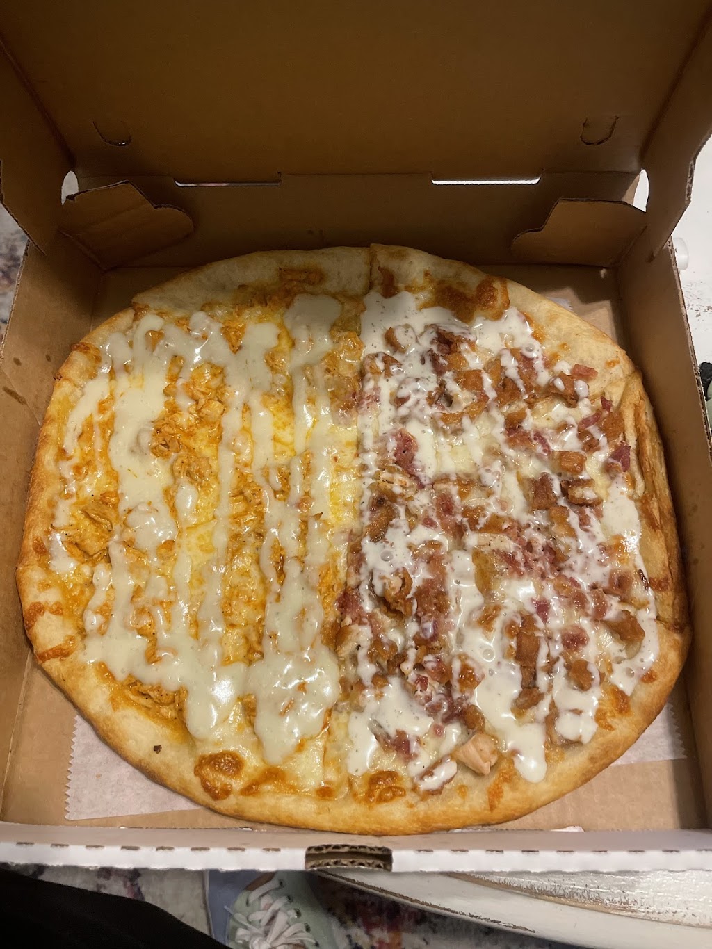 Leonardos Pizza | 19 W Butler Ave, Chalfont, PA 18914 | Phone: (215) 822-5445