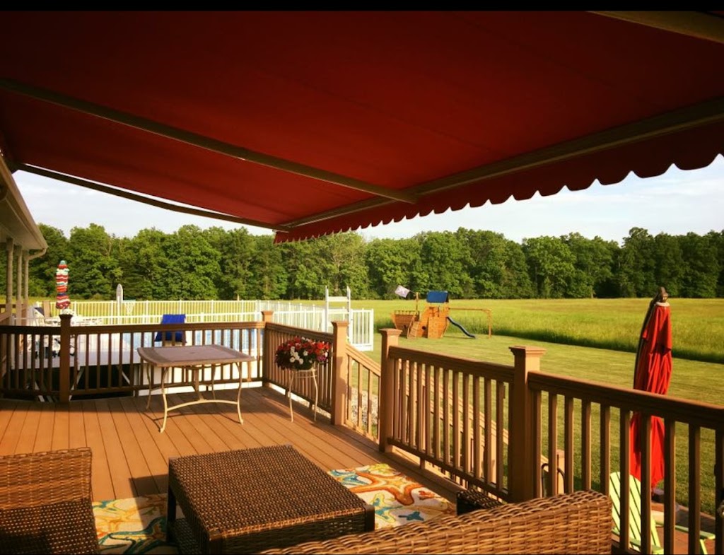 Awnings on the Side / AOTS Blinds & Shades | 200 US-6 #543, Milford, PA 18337 | Phone: (570) 618-0459
