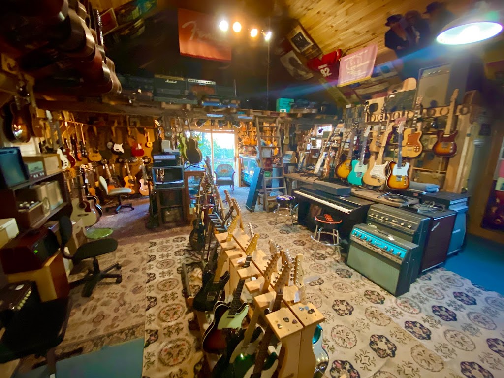 Tinicum Guitar Barn | 2 Sherman Rd, Ottsville, PA 18942 | Phone: (610) 847-2749