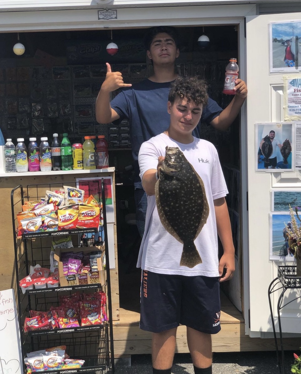 Magnolia Pier Bait & Tackle | 198 W Bay Dr Suite Blue House, Long Beach, NY 11561 | Phone: (516) 384-7702