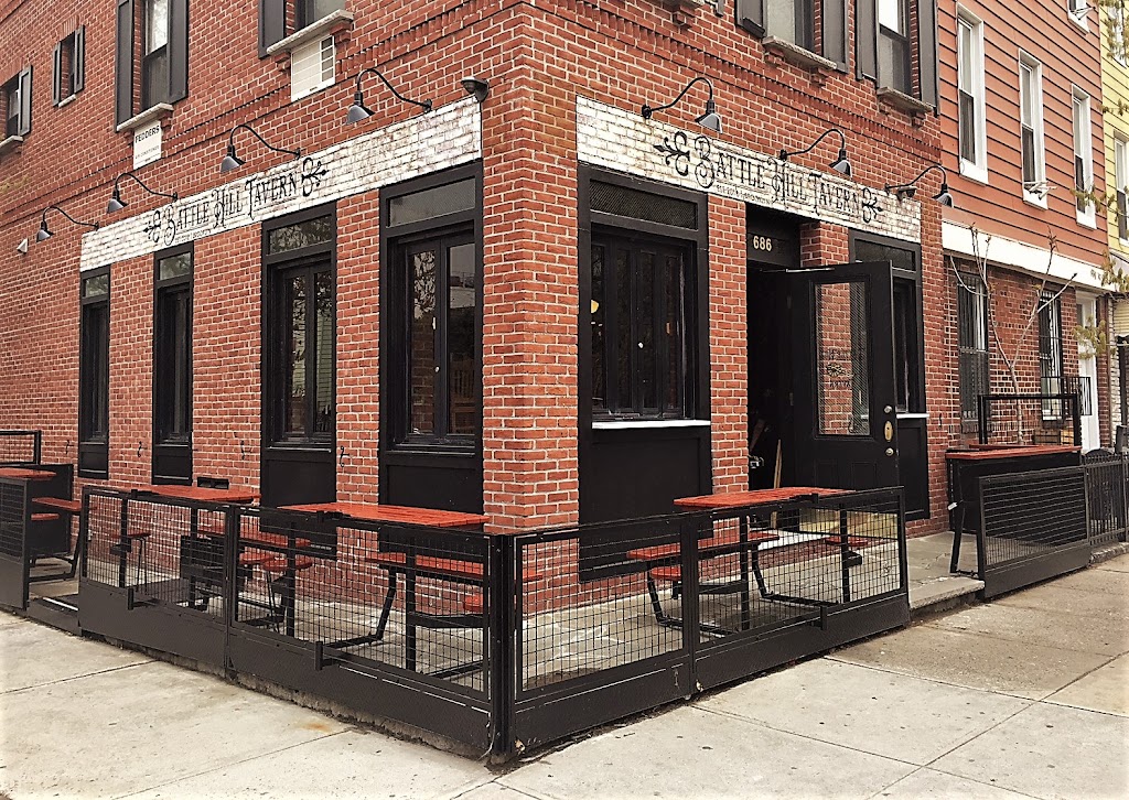 Battle Hill Tavern | 686 6th Ave, Brooklyn, NY 11215 | Phone: (347) 987-3055