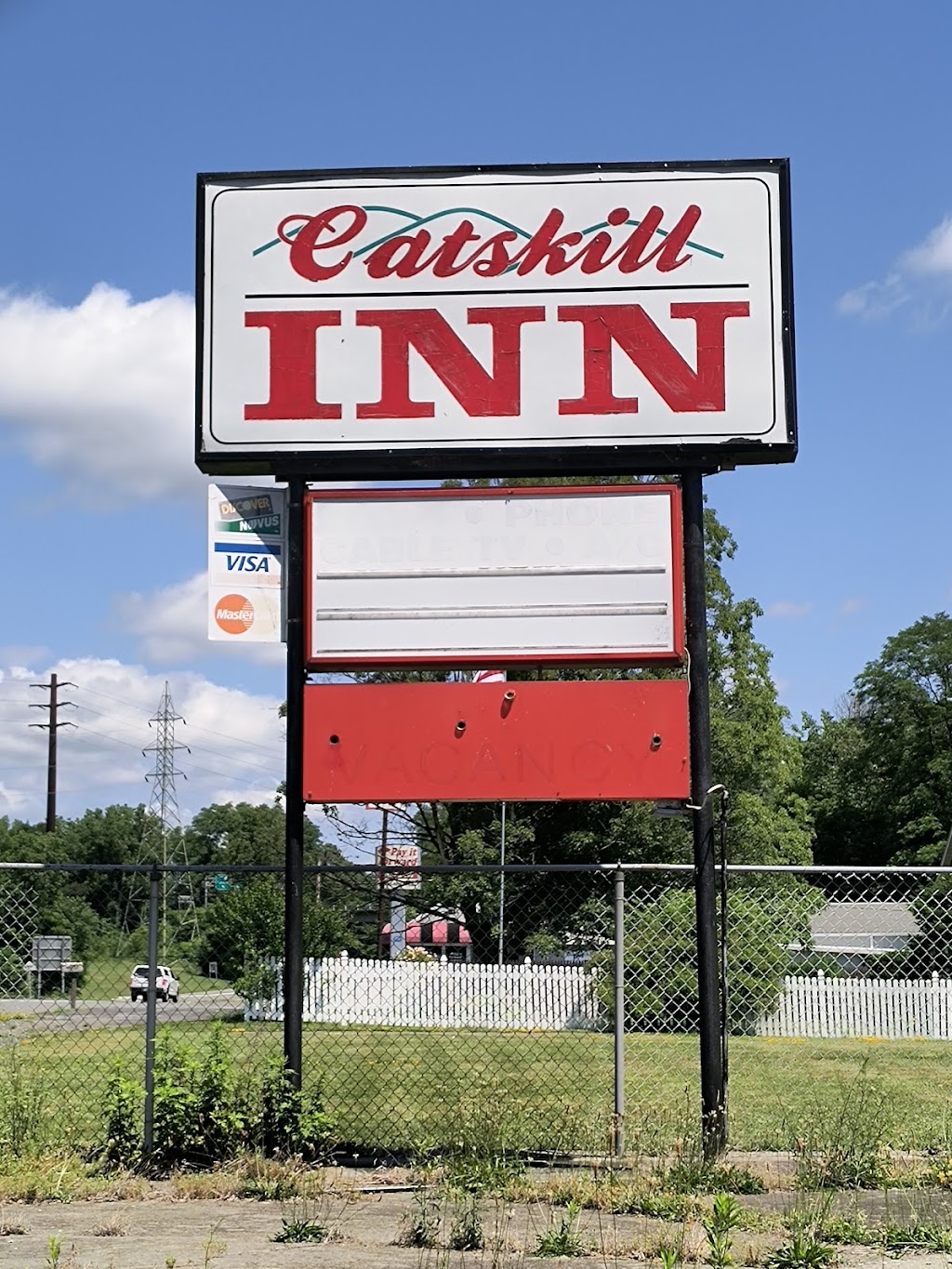 Catskill Inn | 7848 Rte 9W, Catskill, NY 12414 | Phone: (518) 943-3261