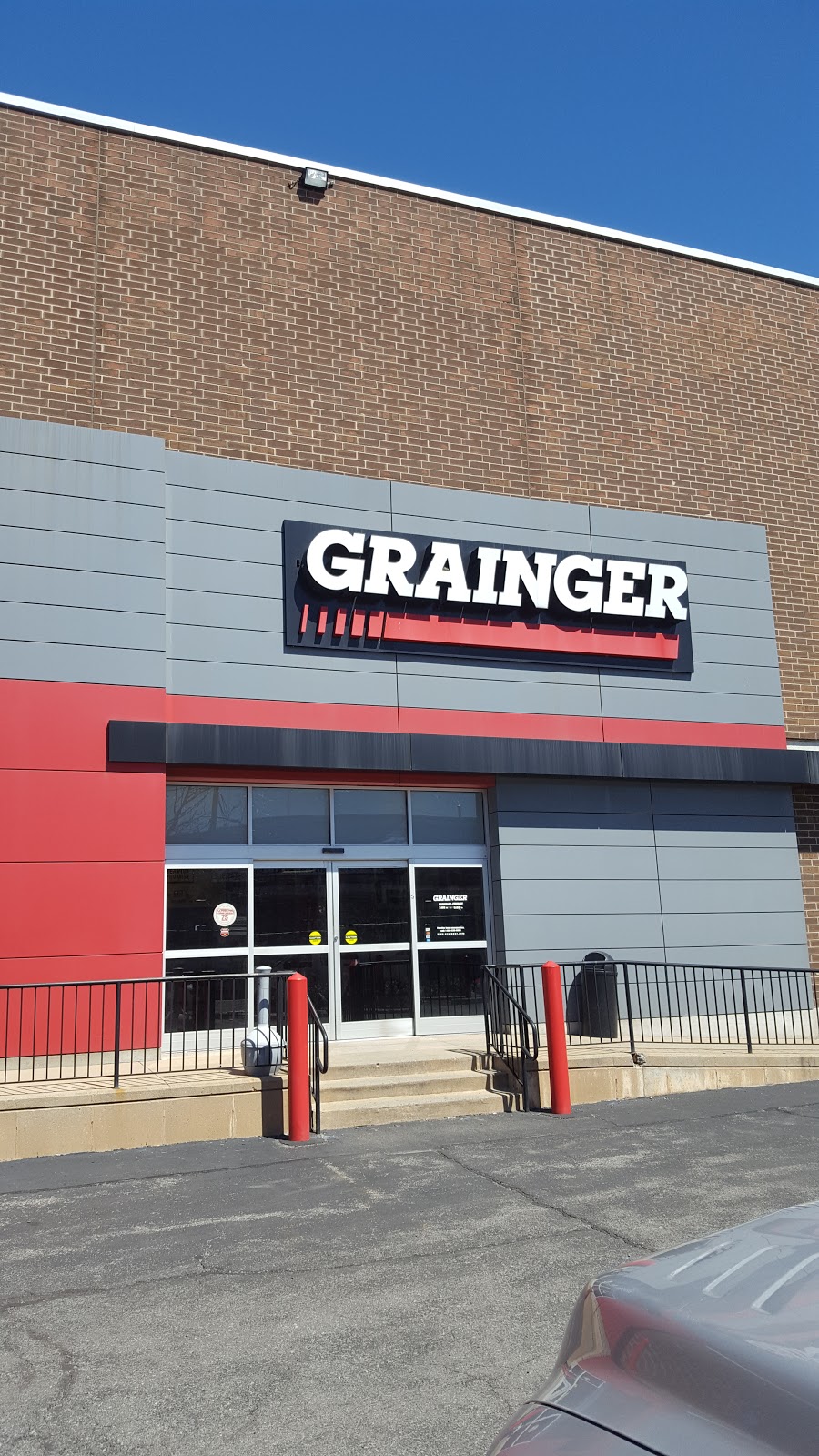 Grainger Industrial Supply | 58-45 Grand Ave, Queens, NY 11378 | Phone: (800) 472-4643