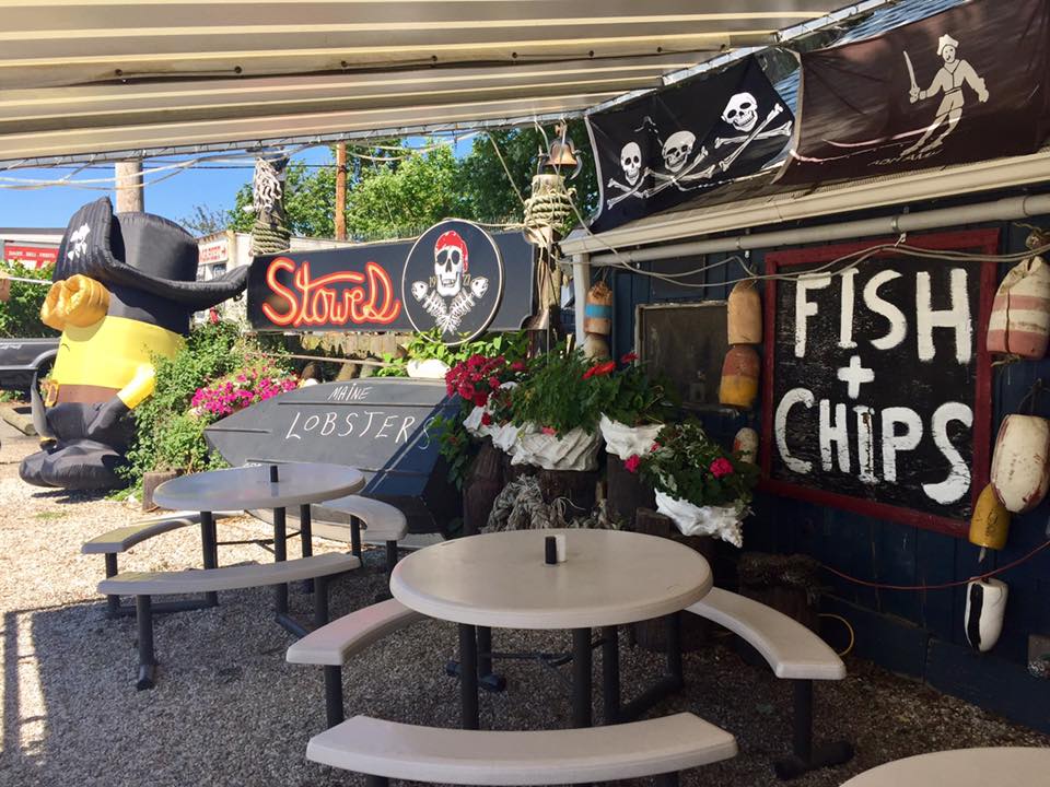 Stowes Seafood | 347 Beach St, West Haven, CT 06516 | Phone: (203) 934-1991