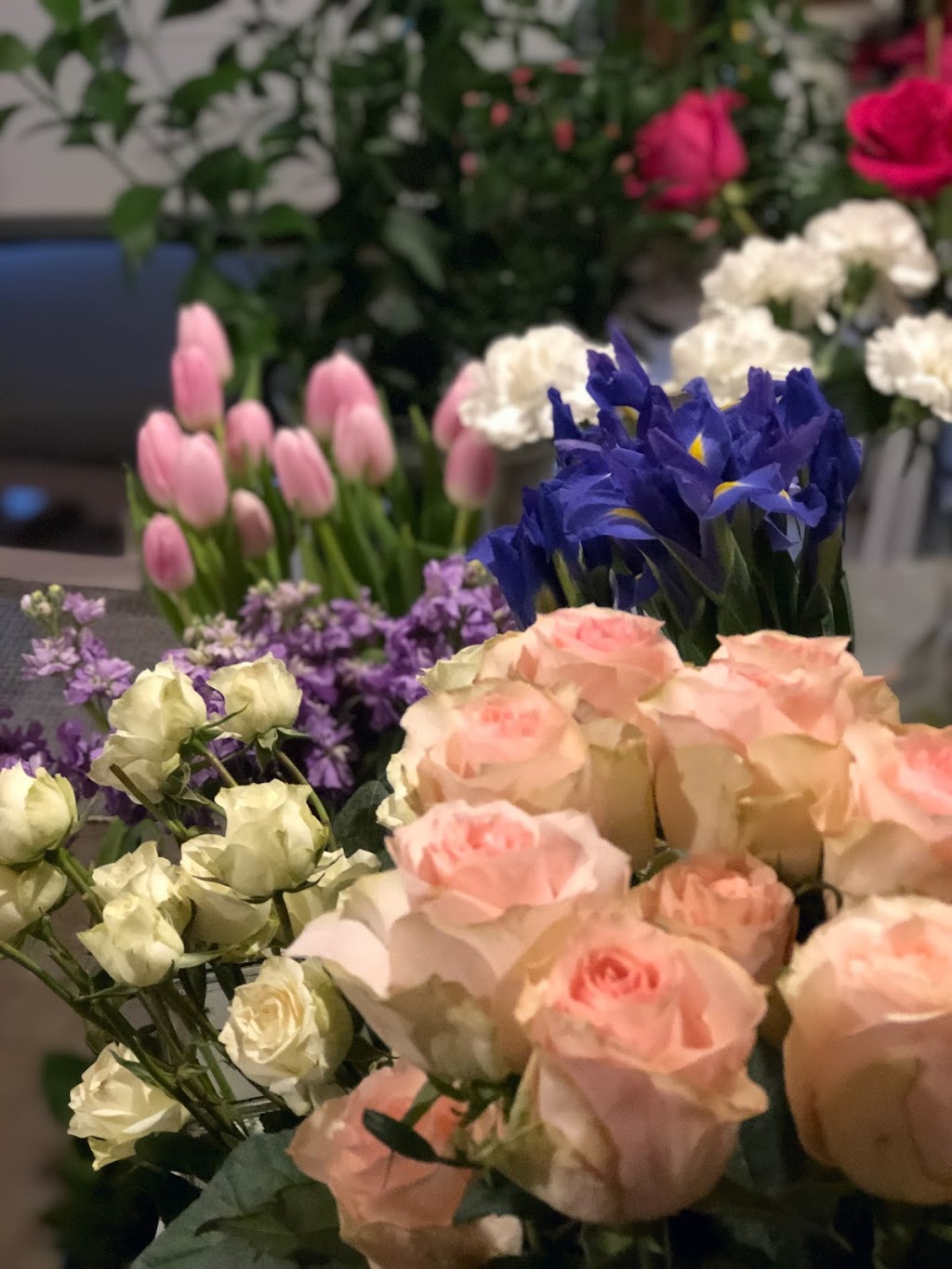 Connecticut Flower Shop llc | Phone First, 11 Brook Ridge Dr, Canton, CT 06019 | Phone: (860) 681-8345