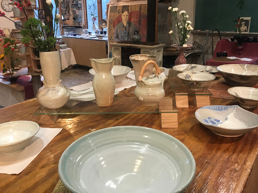 Nell Hazinski Pottery | 167 Sycamore Ln, Phoenixville, PA 19460 | Phone: (610) 551-2796