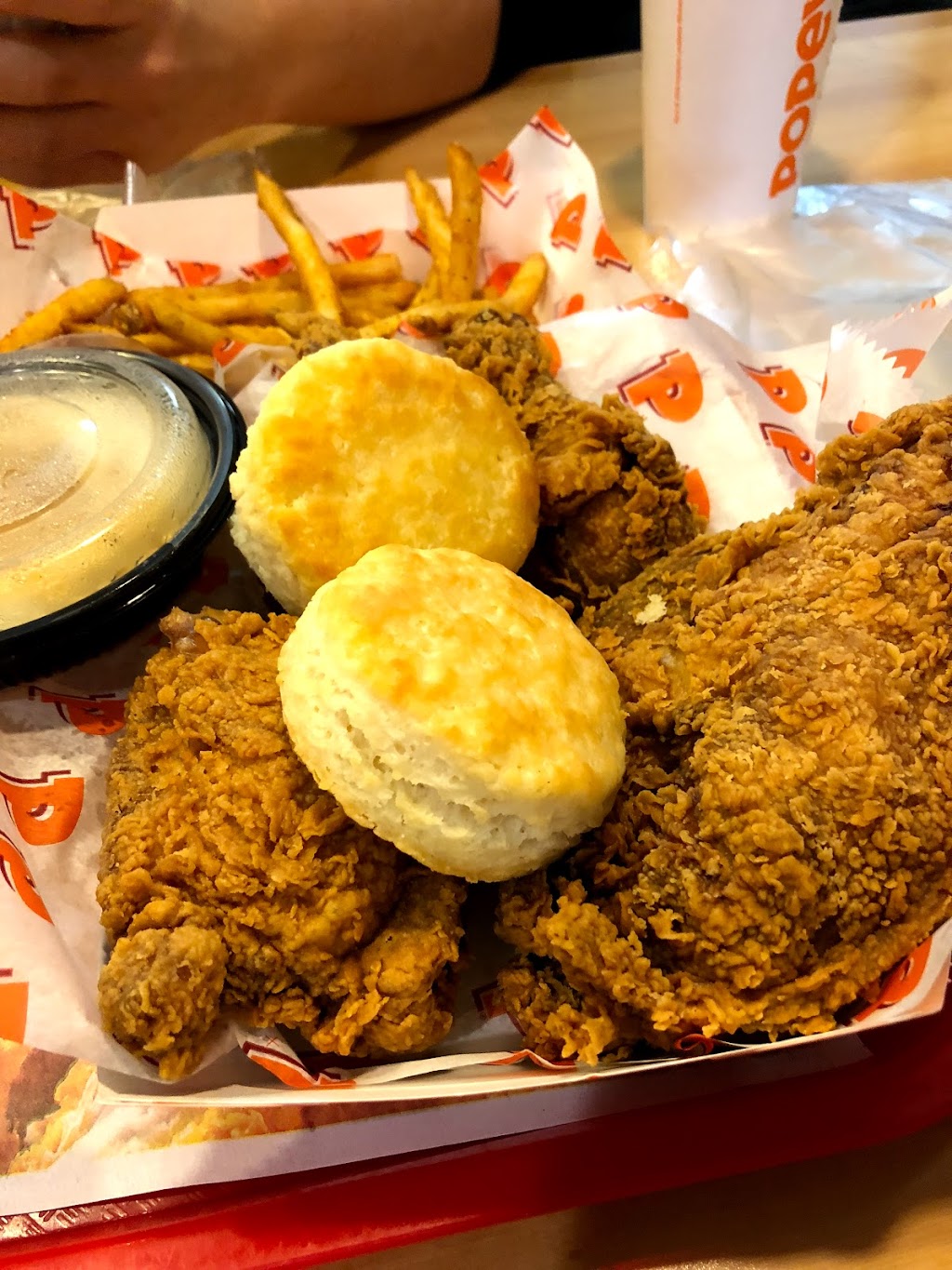 Popeyes Louisiana Kitchen | 508 E Main St, Patchogue, NY 11772 | Phone: (631) 730-7236