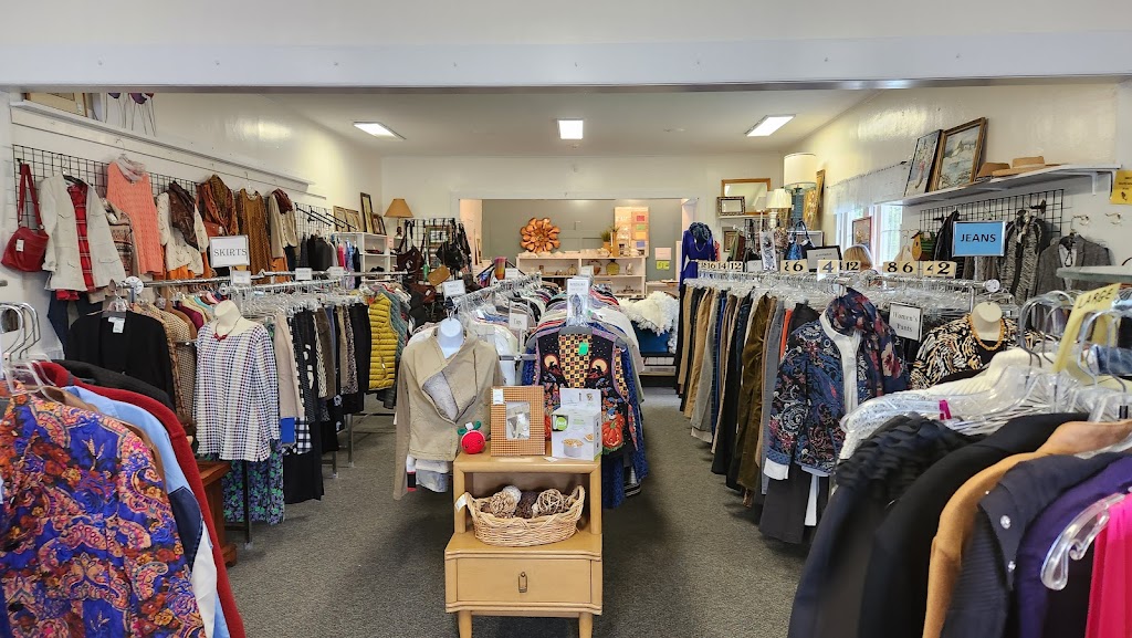 Nearly New Shop | 70 Shore Rd, Old Lyme, CT 06371 | Phone: (860) 434-5514