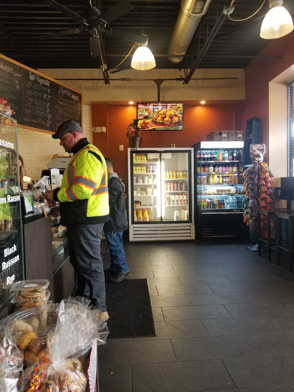 Planet Bagel | 214 Broad St, Keyport, NJ 07735 | Phone: (732) 203-1313