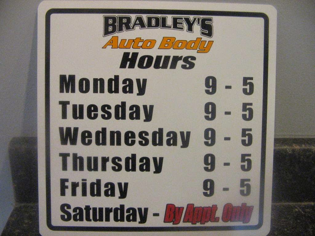 Bradleys Auto Body | 24 Hallock Dr, Washingtonville, NY 10992 | Phone: (845) 496-3336