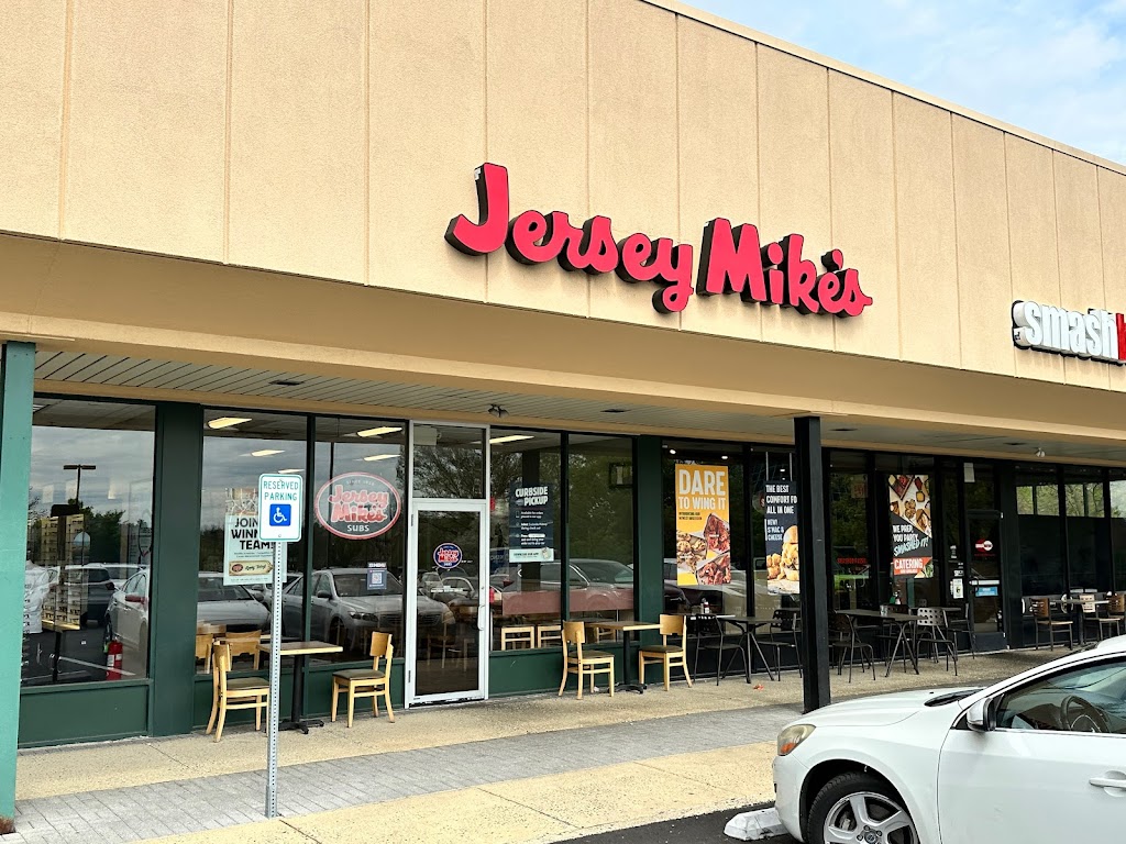 Jersey Mikes Subs | 550 E Lancaster Ave c2, Radnor, PA 19087 | Phone: (484) 367-7054