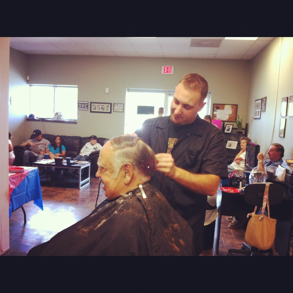 Justins Barber Shop | 24 Hope Plaza, Coxsackie, NY 12192 | Phone: (518) 731-7337