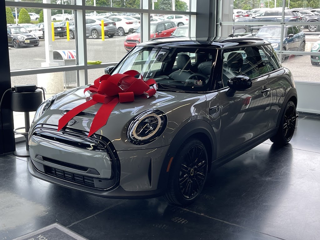 MINI of Allentown | 4600 Crackersport Rd, Allentown, PA 18104 | Phone: (610) 821-2500