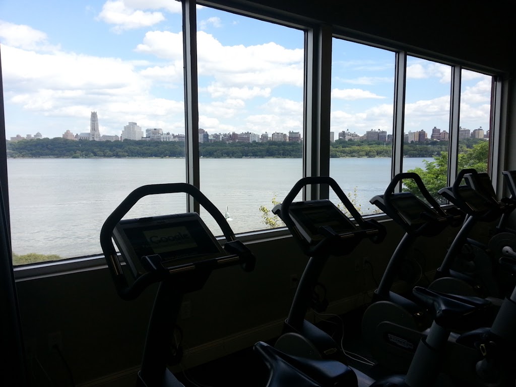 Fitness Factory Health Club | 521 River Rd, Edgewater, NJ 07020 | Phone: (201) 945-0900