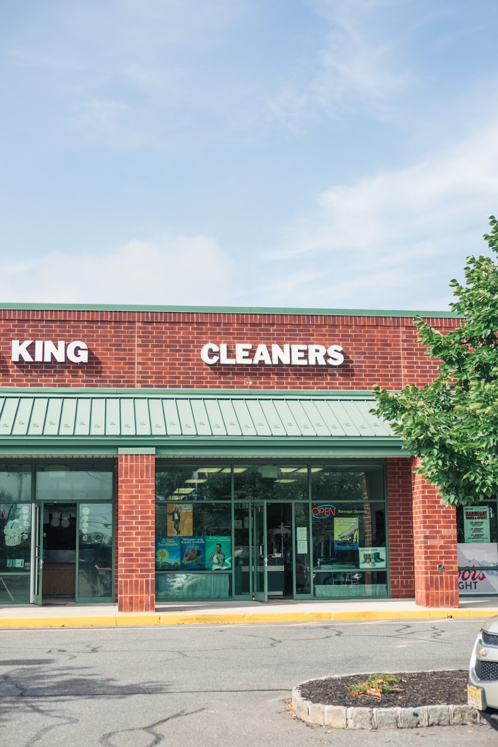 Barnegat Cleaners | 912 W Bay Ave # 180, Barnegat, NJ 08005 | Phone: (609) 698-8808